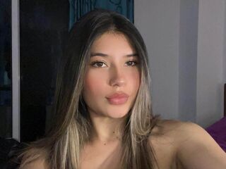 AmberBernulli's Teen live cam shows Profile Image